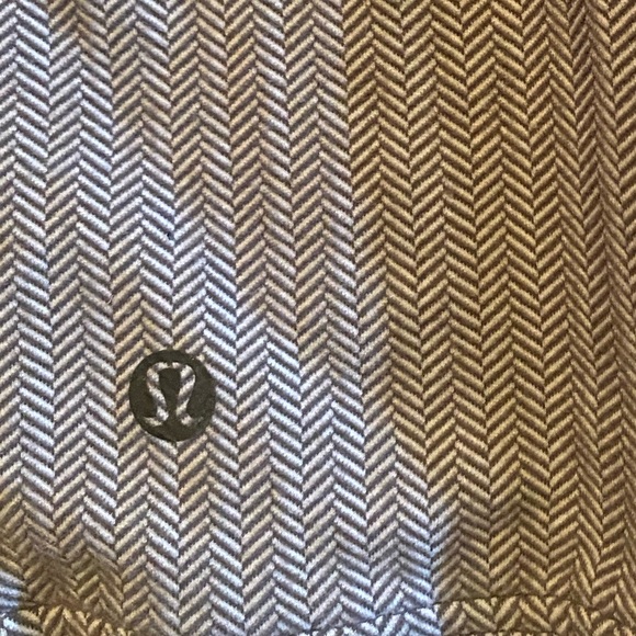 Lululemon Zip up - Picture 5 of 6